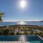 A Luna Ruscana Villa